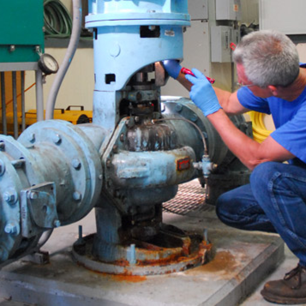 Sulzer iso 5199 pump service in SG