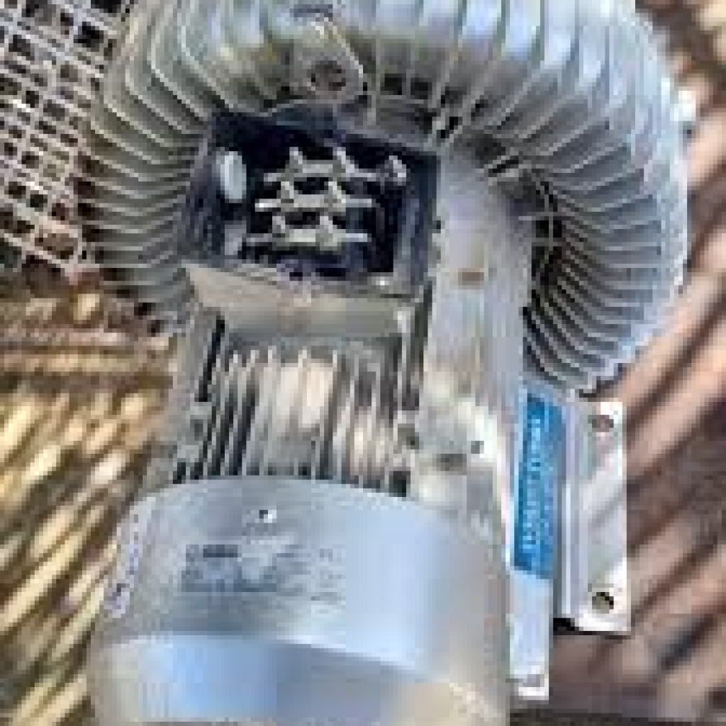 Flomek roots blower service - Singapore's No 1 Best Pump service & supplier 4 Flomek roots blower service